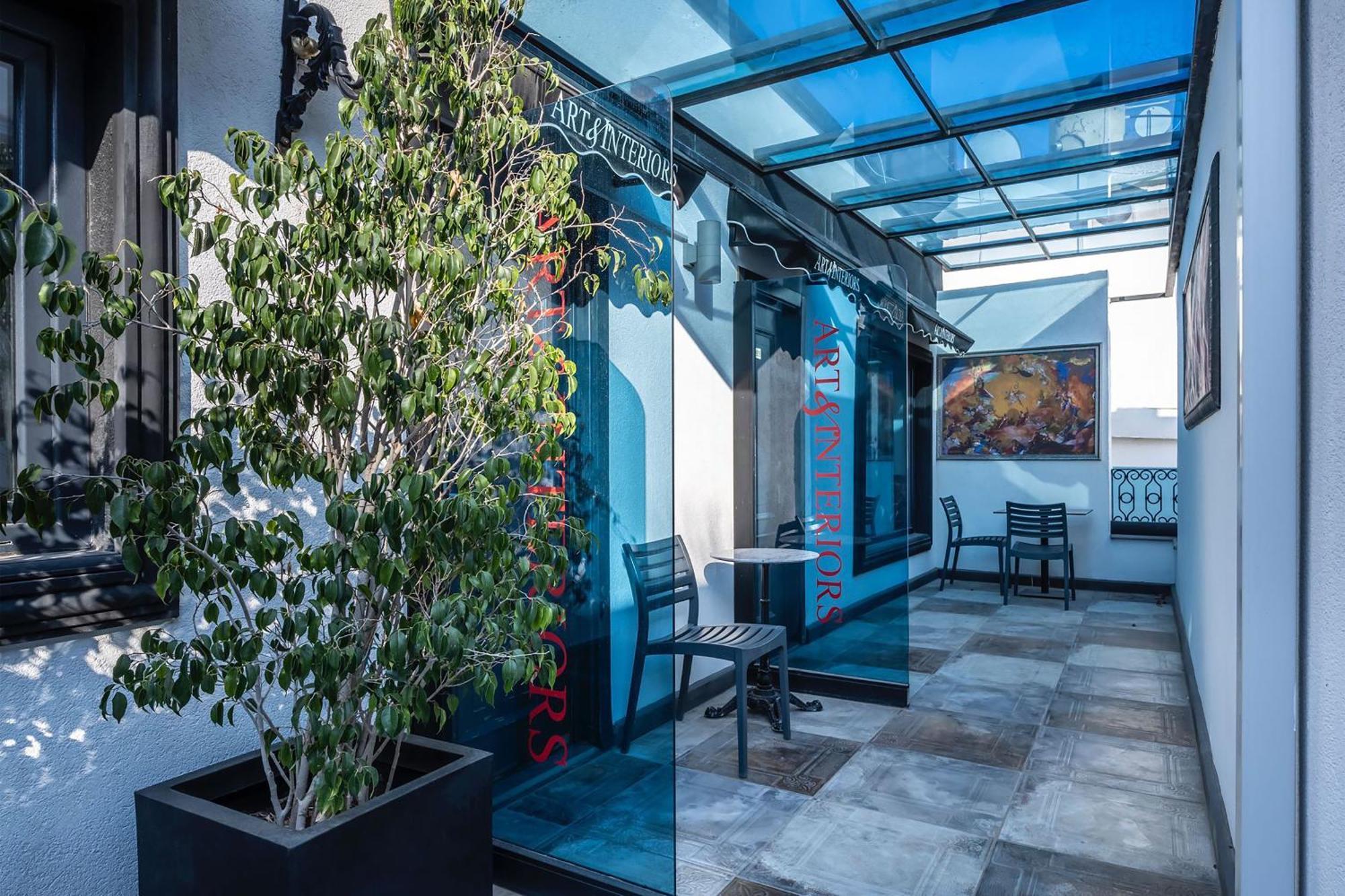 מלון גומבט Art & Interiors מראה חיצוני תמונה