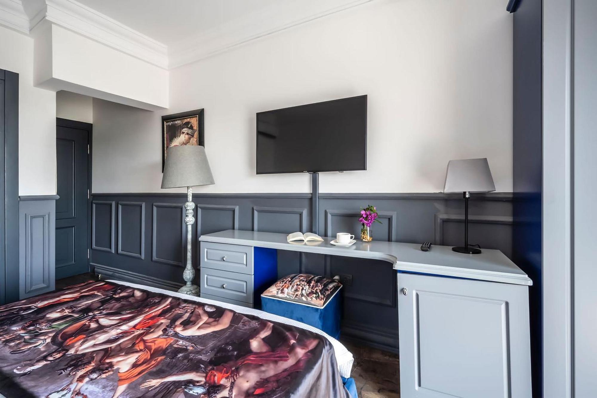 מלון גומבט Art & Interiors מראה חיצוני תמונה